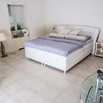 8 Μπρνο