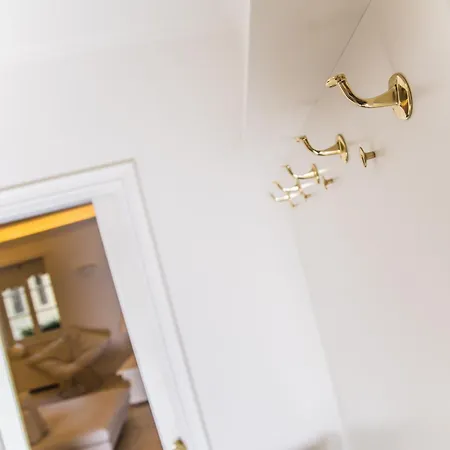 Apartment President Boutique Ii *